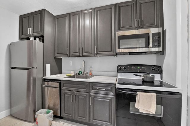 314 SW 1st Street, Boca Raton, FL 33432