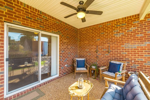 610 Indian Ridge Cir, White House, TN 37188