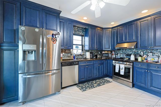 149-29 12th Road, Whitestone, NY 11357
