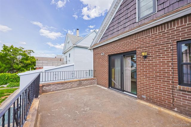 149-29 12th Road, Whitestone, NY 11357