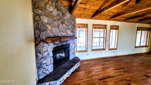 918 County Road N8446, Concho, AZ 85924