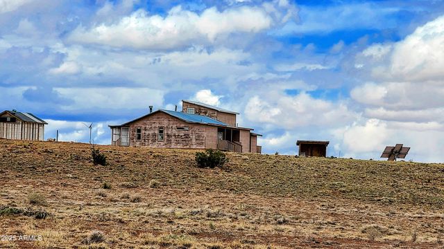 918 County Road N8446, Concho, AZ 85924