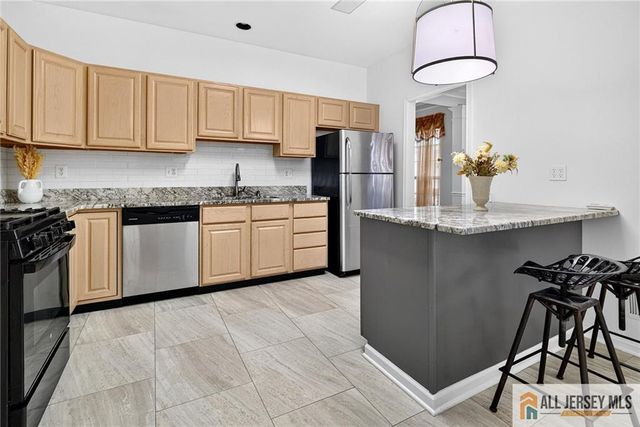 607 Waterside Boulevard 607, Monroe, NJ 08831