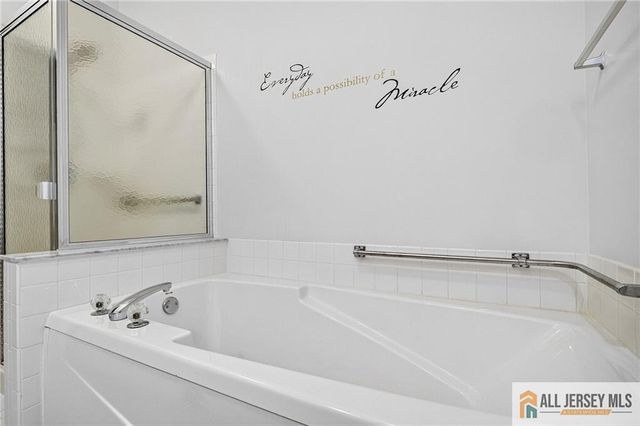 607 Waterside Boulevard 607, Monroe, NJ 08831