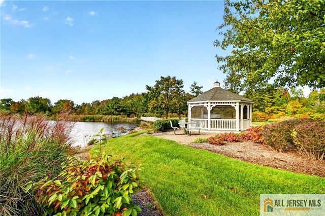 607 Waterside Boulevard 607, Monroe, NJ 08831