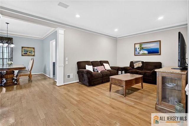 607 Waterside Boulevard 607, Monroe, NJ 08831