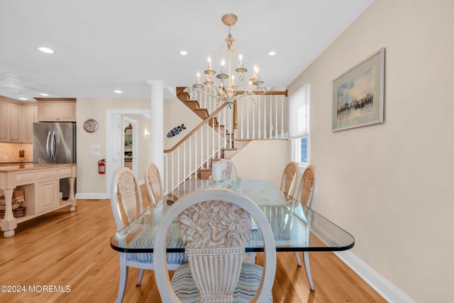 18 Meadow Avenue, Manasquan, NJ 08736