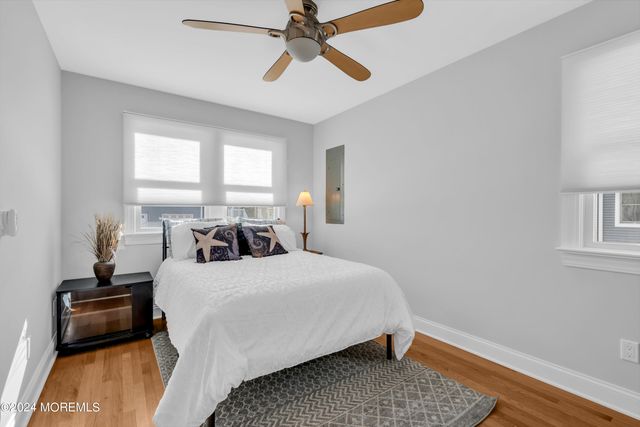 18 Meadow Avenue, Manasquan, NJ 08736