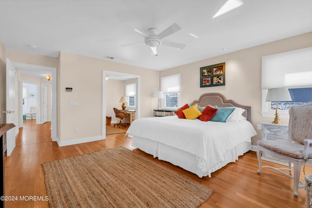 18 Meadow Avenue, Manasquan, NJ 08736