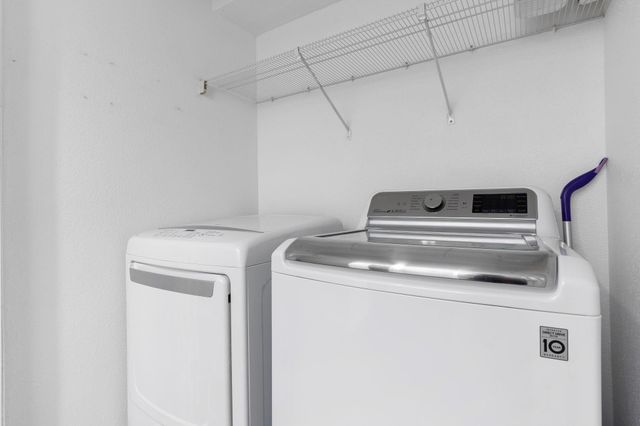 4444 Victory Drive Drive 1108, Houston, TX 77088