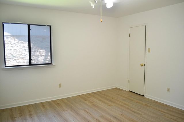 12800 Stepping Stone CV, Austin, TX 78727