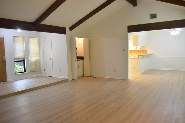 12800 Stepping Stone CV, Austin, TX 78727