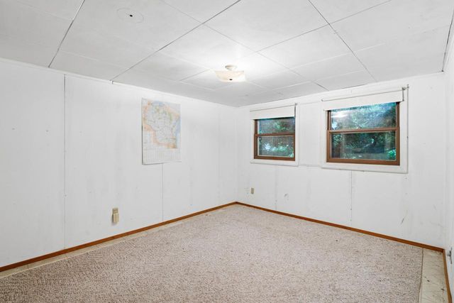 N2220 Foster ROAD S, Oostburg, WI 53070
