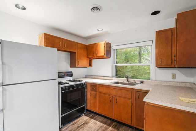 N2220 Foster ROAD S, Oostburg, WI 53070