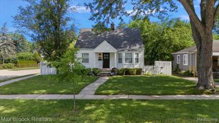 303 Midland Boulevard, Royal Oak, MI 48073