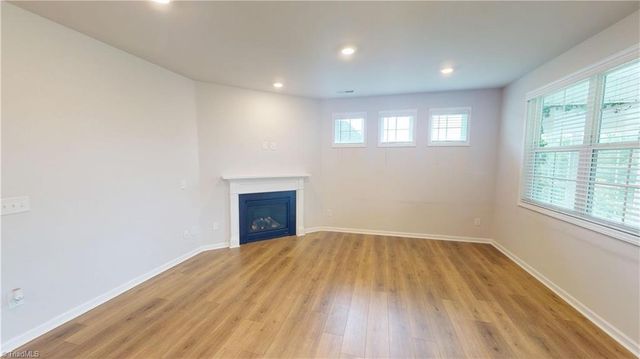 4415 Sapphire Court, Clemmons, NC 27012