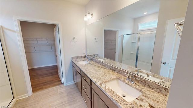 4415 Sapphire Court, Clemmons, NC 27012