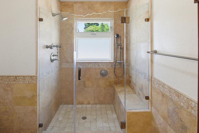 1102 Drake Ct, Roseville, CA 95661