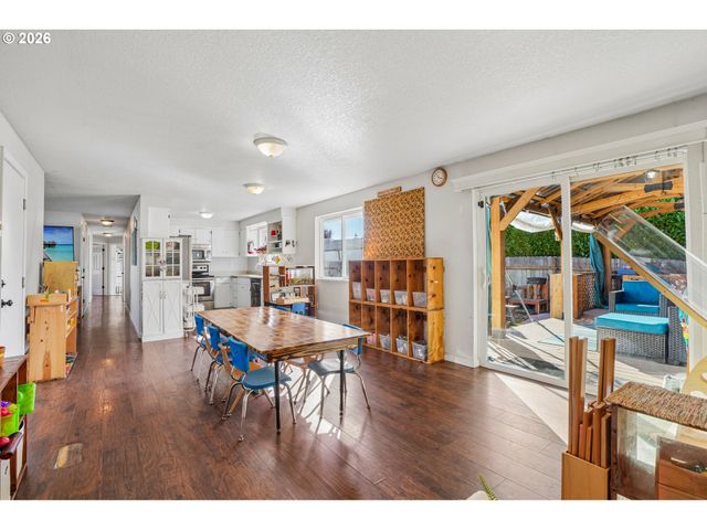 1308 Sw 2ND Ave, Battle Ground, WA 98604
