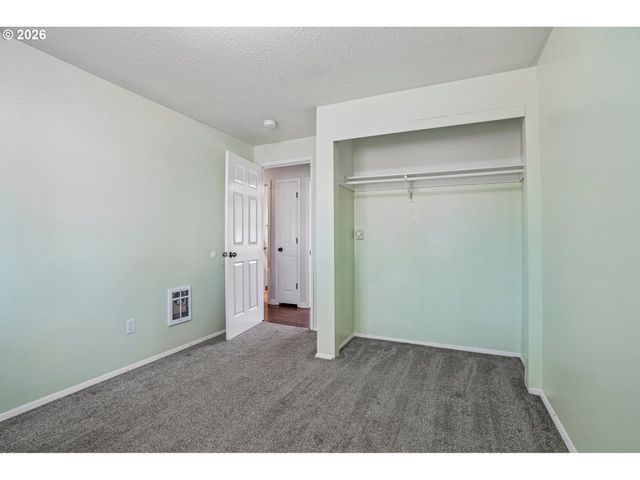 1308 Sw 2ND Ave, Battle Ground, WA 98604