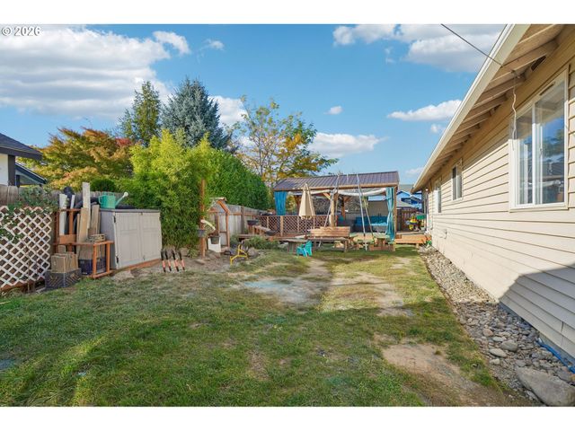 1308 Sw 2ND Ave, Battle Ground, WA 98604