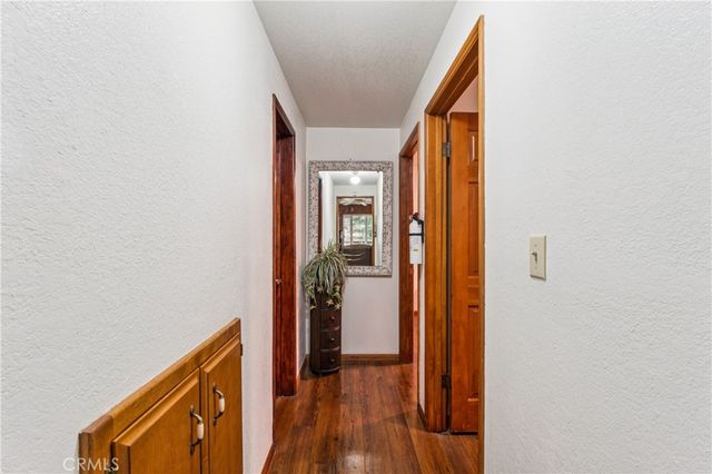 901 Nesthorn, Crestline, CA 92325