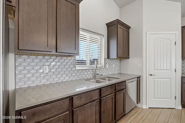 3921 Pacific Loop, Las Cruces, NM 88012