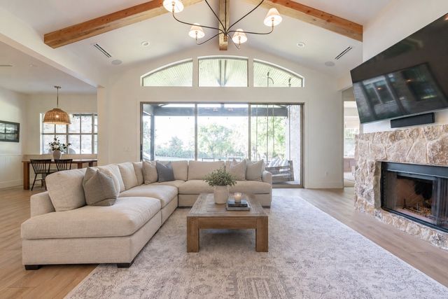 631 San Saba W, Midlothian, TX 76065