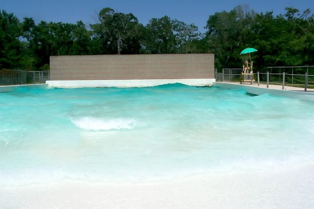 523 N 1st Street, La Porte, TX 77571