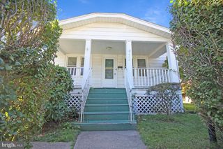 404 ENGLE AVE, Burlington, NJ 08016