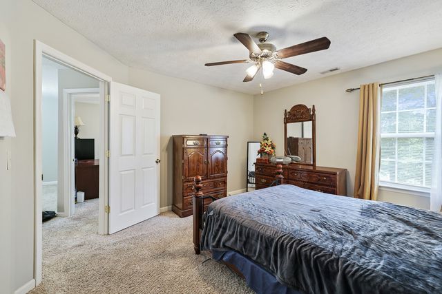 1021 Chateau Valley Ct, Nashville, TN 37207