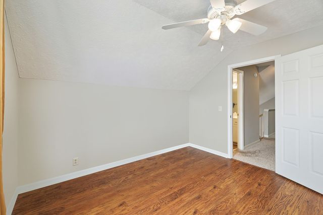 1021 Chateau Valley Ct, Nashville, TN 37207