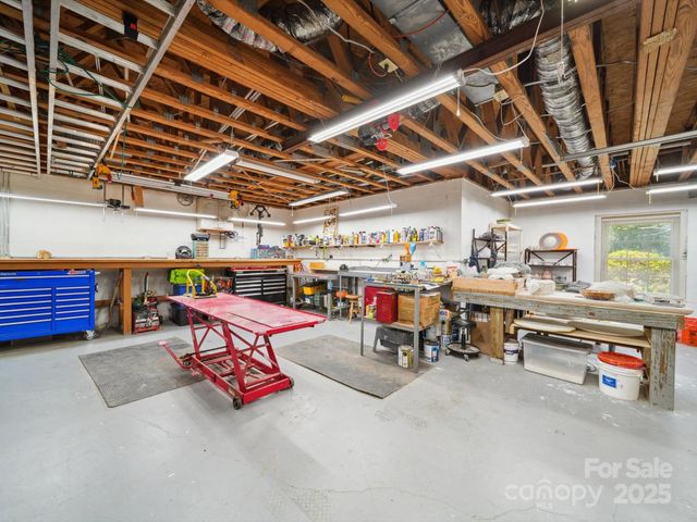 394 E Goldmine Road, Wadesboro, NC 28170