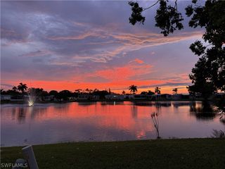 32 Covey LN 32, Naples, FL 34114