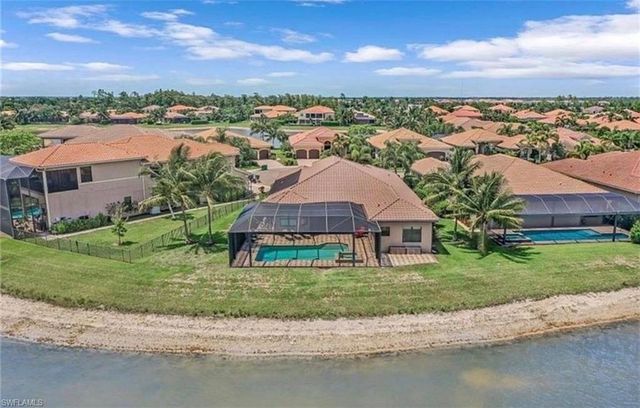 3910 Glacier CT, Naples, FL 34119