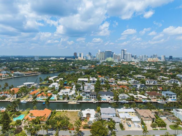449 Bontona Avenue, Fort Lauderdale, FL 33301