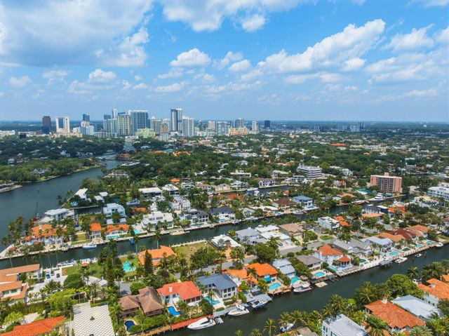 449 Bontona Avenue, Fort Lauderdale, FL 33301