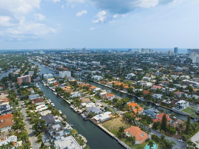 449 Bontona Avenue, Fort Lauderdale, FL 33301