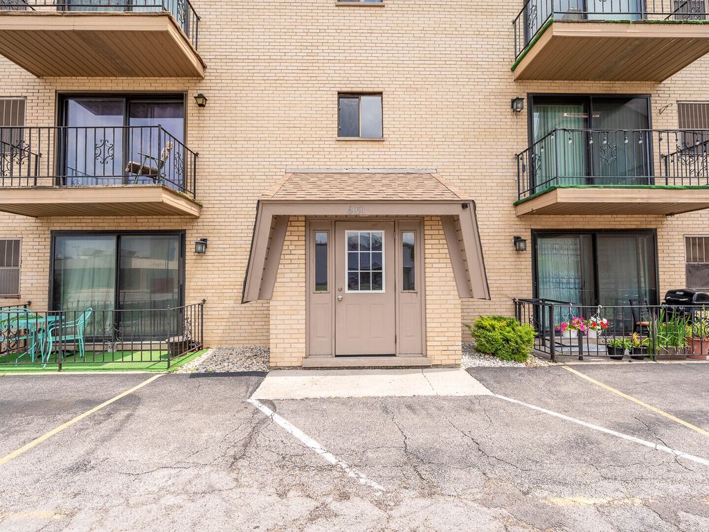 6051 S Archer Avenue 3A, Chicago, IL 60638