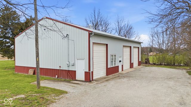 7974 W 300 N, Greenfield, IN 46140