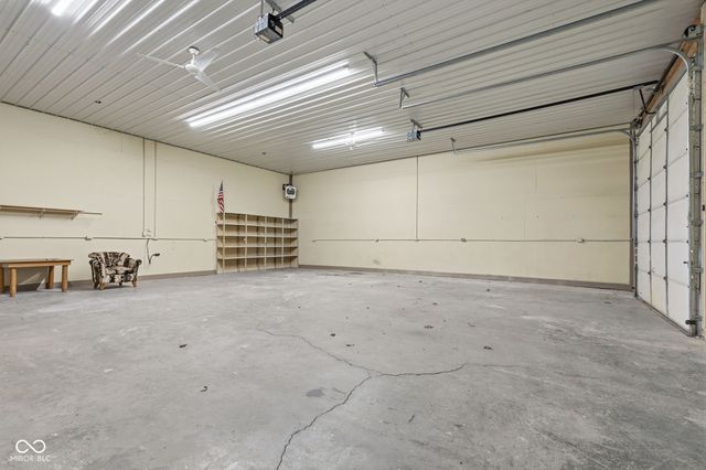 7974 W 300 N, Greenfield, IN 46140