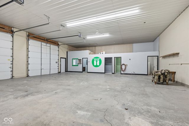 7974 W 300 N, Greenfield, IN 46140