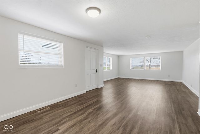 7974 W 300 N, Greenfield, IN 46140