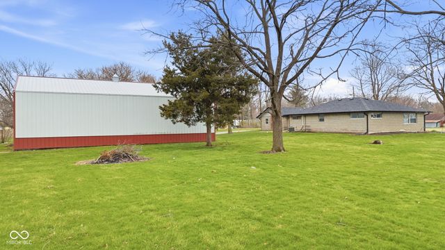 7974 W 300 N, Greenfield, IN 46140