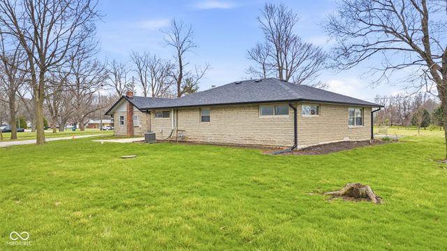 7974 W 300 N, Greenfield, IN 46140