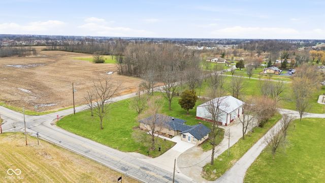 7974 W 300 N, Greenfield, IN 46140