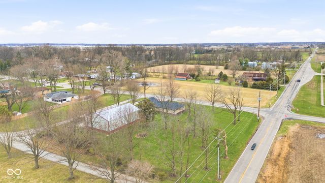7974 W 300 N, Greenfield, IN 46140