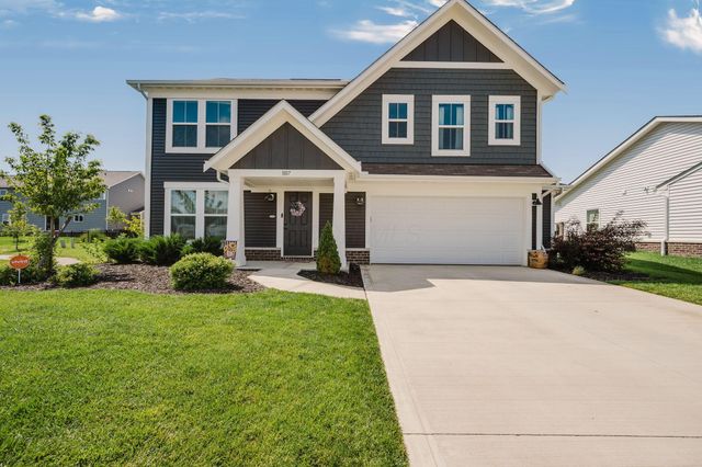 1017 Queen Bee Place, Grove City, OH 43123