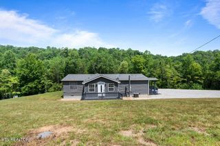 2309 Cove Pointe Rd, Lafollette, TN 37766