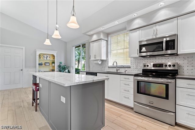 13520 Southampton DR, Bonita Springs, FL 34135
